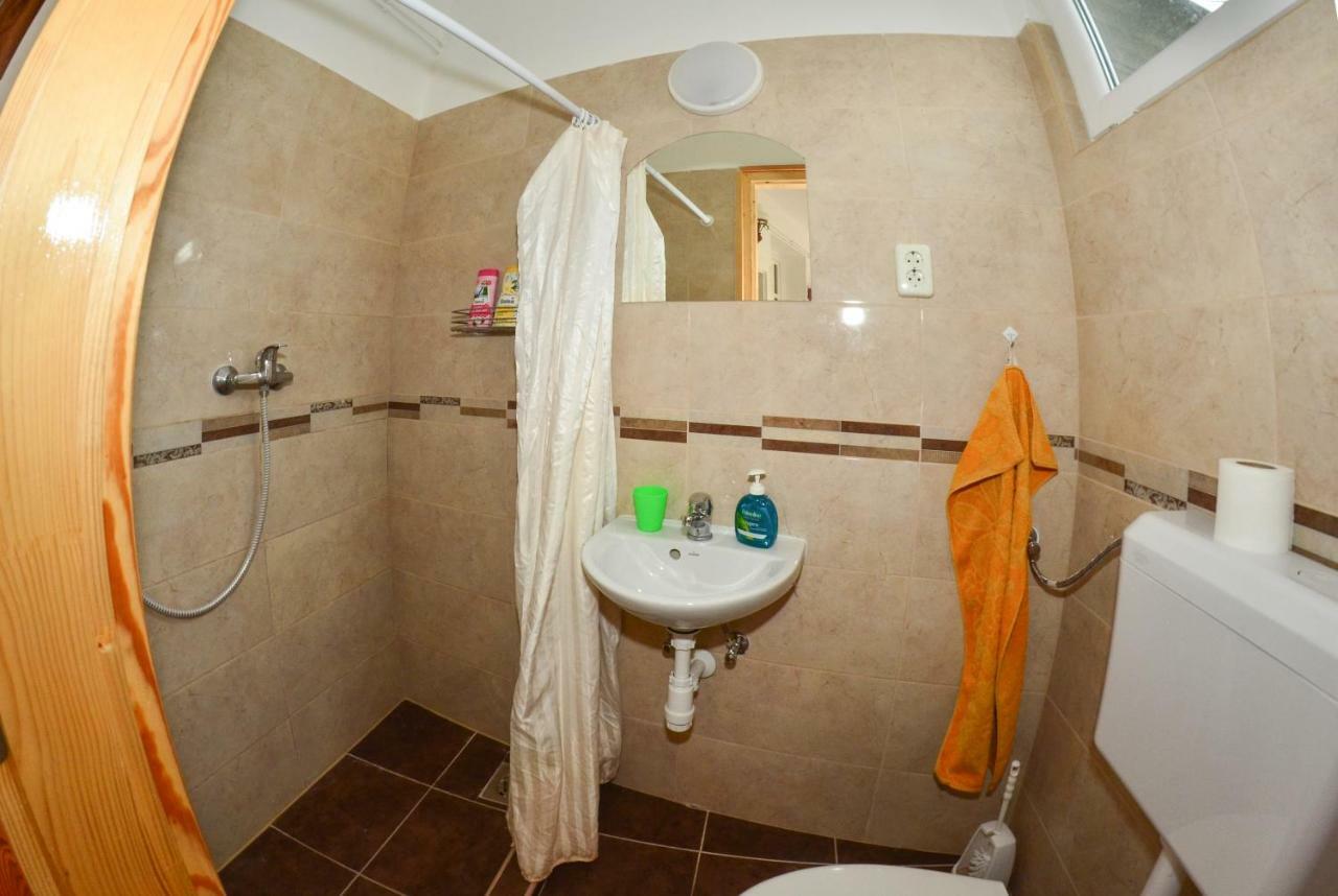 Klara Apartman 센테스 외부 사진