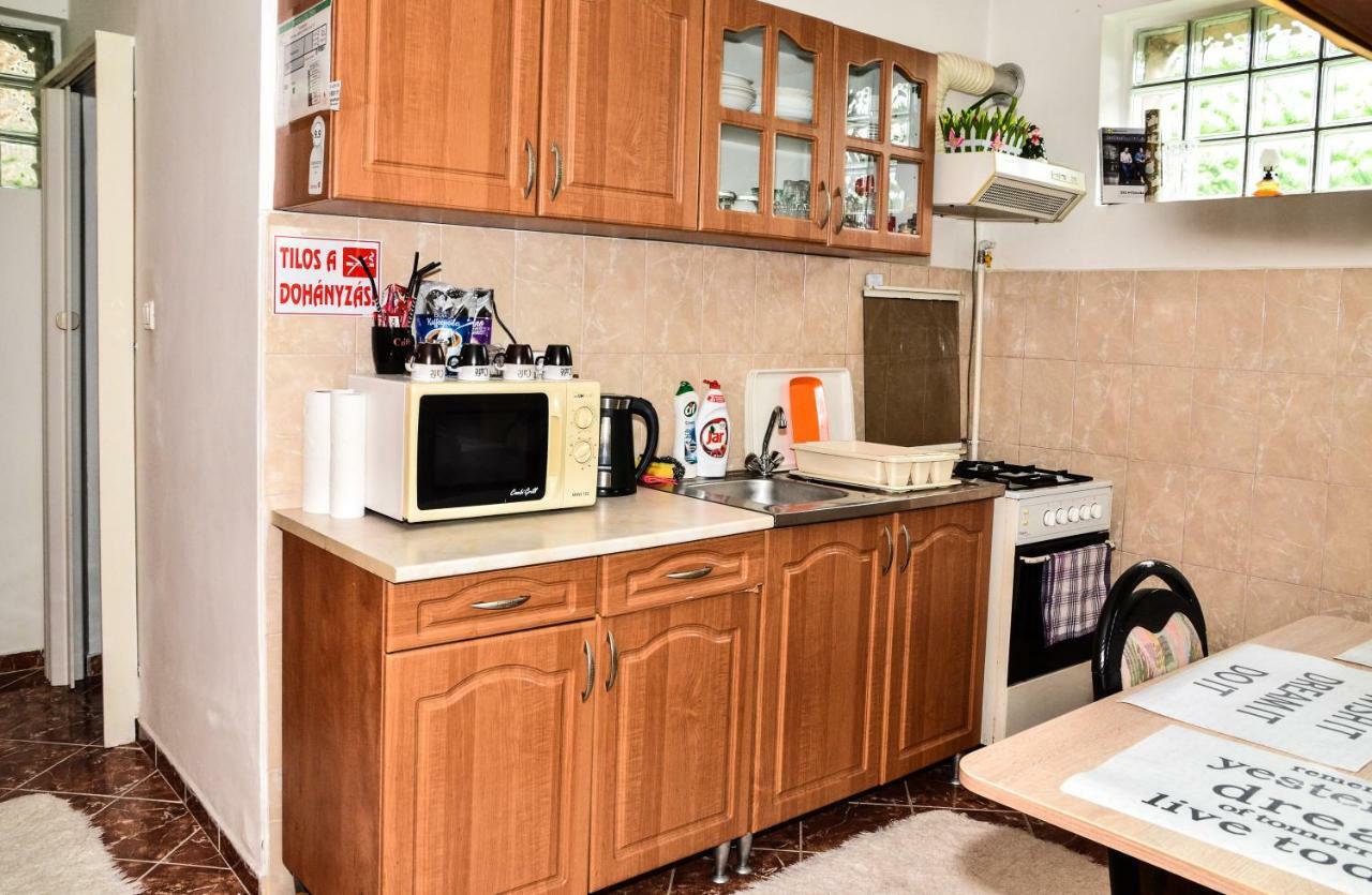 Klara Apartman 센테스 외부 사진